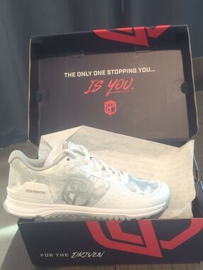 Born Primitive White & Light Gray Athletic Trainer